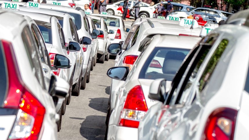 sao-paulo-tera-mais-3,3-mil-taxis-e-duas-novas-categorias;-entenda