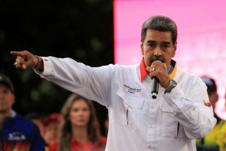 maduro-diz-que-vai-“romper-relacoes”-com-whatsapp