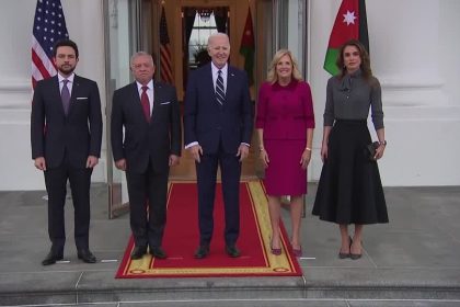 biden-e-rei-da-jordania-conversam-por-telefone-em-meio-a-tensao-no-oriente-medio