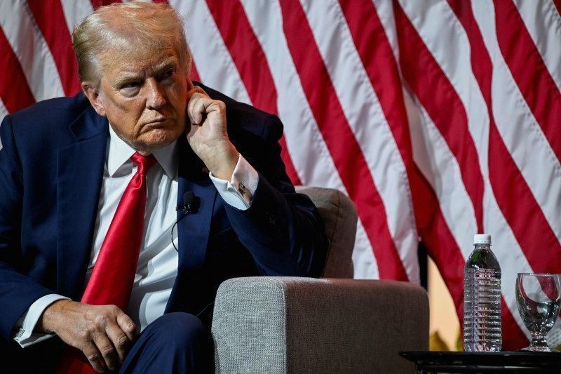 trump-diz-que-eua-estao-“muito-perto”-de-guerra-mundial-e-depressao-economica