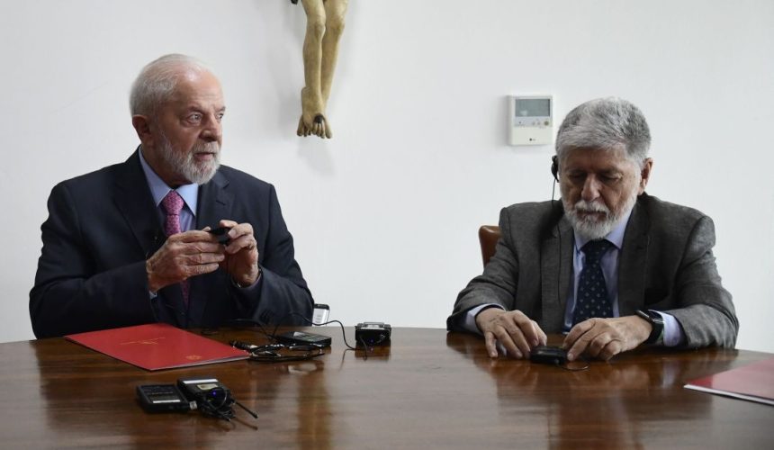 analise:-atitudes-de-lula-e-amorim-sao-tentativas-de-encobrir-a-farsa-eleitoral-na-venezuela