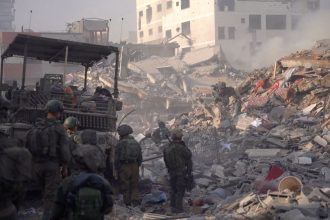 ataque-de-israel-em-escola-de-gaza-deixa-mais-de-100-mortos,-diz-agencia-palestina