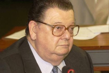 morre,-aos-96-anos,-o-ex-ministro-delfim-netto