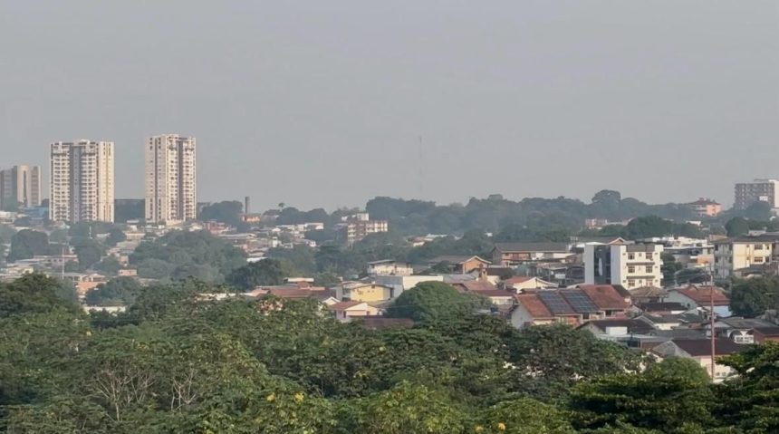 fumaca-encobre-manaus-em-meio-a-aumento-das-queimadas