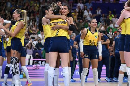 brasil-supera-turquia-e-conquista-bronze-no-volei-feminino-em-paris