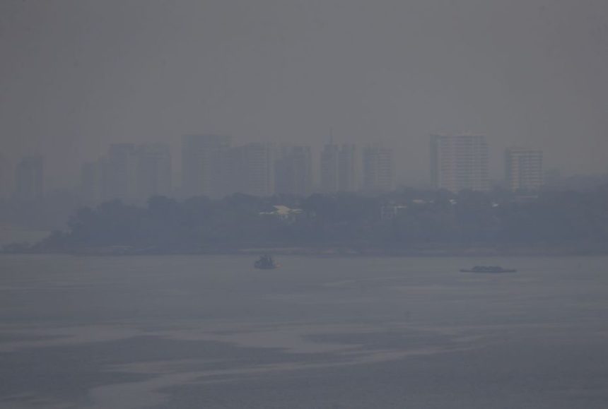 no-amazonas,-bombeiros-combateram-mais-de-7,5-mil-focos-de-incendio-de-junho-a-agosto