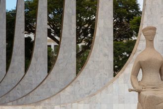 stf-forma-maioria-para-suspender-a-execucao-das-emendas-pix