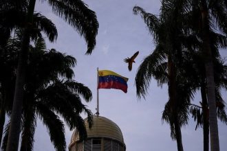 analise:-“x”-em-casas-de-opositores-de-maduro-e-mais-uma-prova-da-vitoria-de-gonzalez