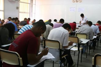 “enem-dos-concursos”-ocorre-neste-domingo-(18),-com-cerca-de-2-milhoes-de-candidatos