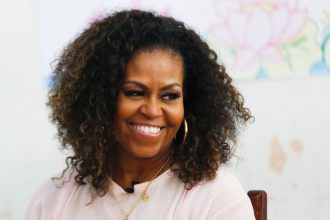 michelle-obama-discursara-no-segundo-dia-da-convencao-nacional-democrata