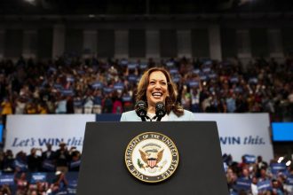 veja-bastidores-do-rapido-lancamento-de-kamala-harris-como-candidata-nos-eua