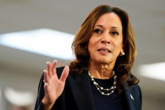 defender-ou-atacar-claramente-israel-e-tiro-no-pe-para-kamala,-diz-especialista-a-cnn