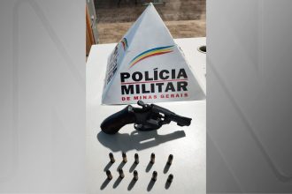 menina-de-7-anos-leva-arma-para-escola-em-mg;-pai-e-preso