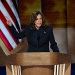 kamala-diz-que-trump-levou-“multidao-armada”-para-ataque-ao-capitolio-dos-eua