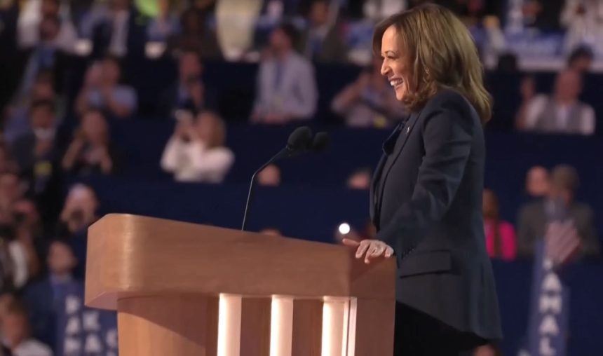 kamala-harris-aceita-indicacao-do-partido-democrata-e-diz-que-sera-“presidente-para-todos”