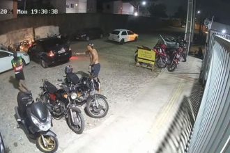 video:-casal-e-executado-a-tiros-dentro-de-carro-em-fortaleza