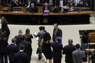 congresso-aprova-mudancas-na-ldo-para-ajudar-vitimas-de-enchente