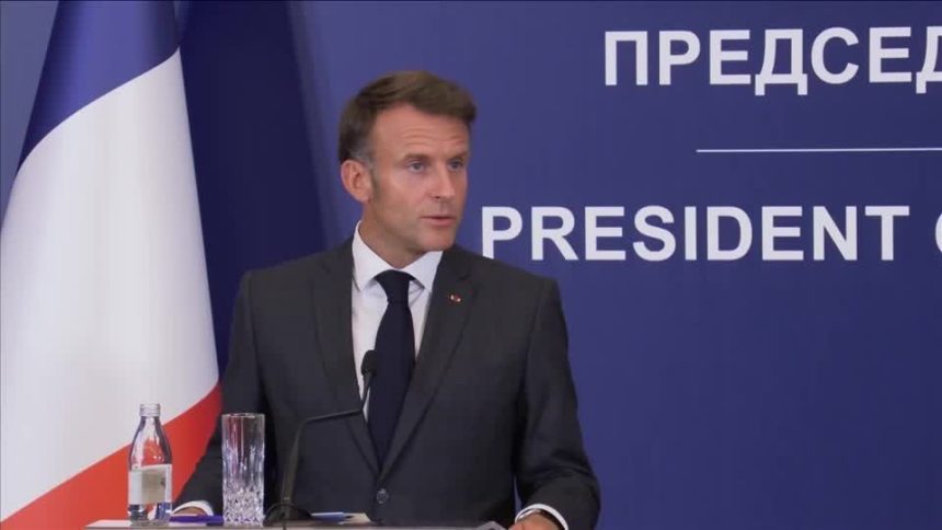 macron-diz-que-“nao-estava-ciente-da-chegada-de-durov-a-franca”