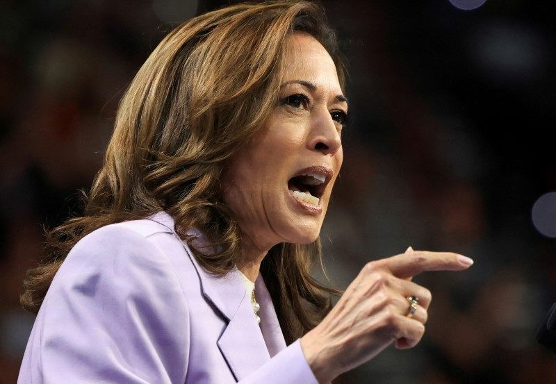 kamala-harris-critica-posicao-de-trump-sobre-aborto-na-florida