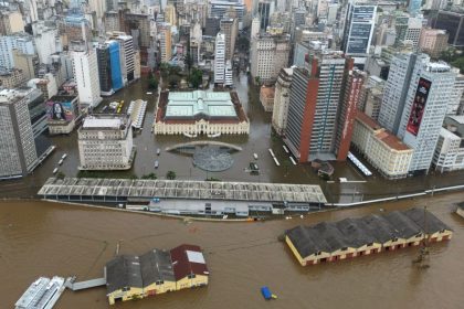 porto-alegre:-solicitacao-de-auxilio-para-familias-afetadas-por-alagamentos-pode-ser-feita-ate-15-de-setembro