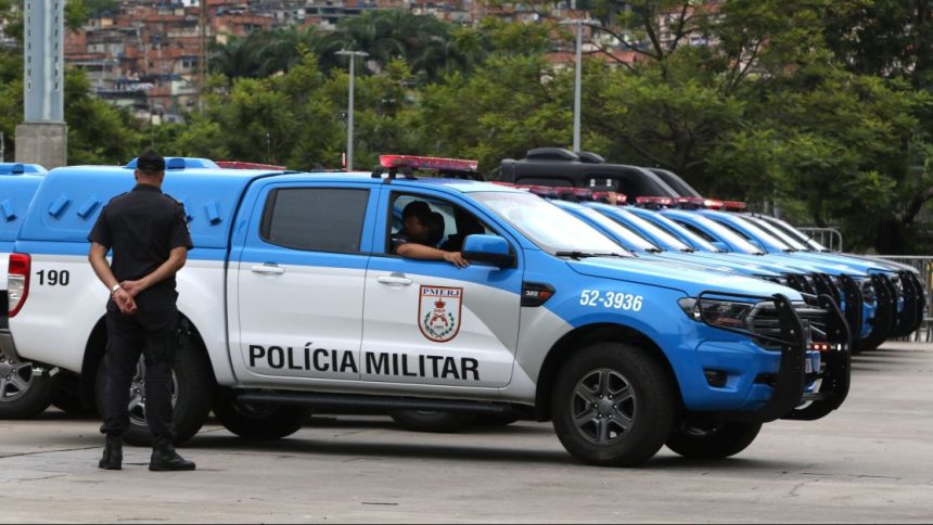 operacao-policial-no-complexo-do-salgueiro,-em-sao-goncalo,-deixa-cerca-de-2-mil-alunos-sem-aulas