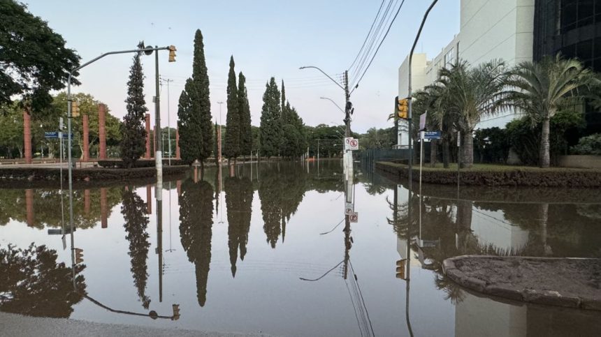 rs-anuncia-renovacao-no-sistema-de-monitoramento-climatico-apos-enchentes-no-estado