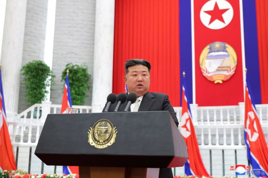 kim-jong-un-diz-que-coreia-do-norte-vai-aumentar-numero-de-armas-nucleares