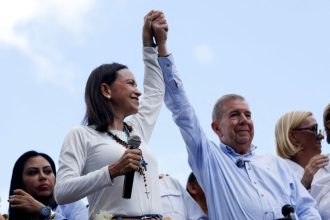 oposicao-venezuelana-convoca-protestos-em-madri-apos-gonzalez-partir-para-a-espanha