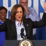 campanha-de-kamala-espera-que-debate-da-abc-news-atraia-eleitores-indecisos