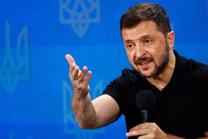 zelensky-diz-que-“plano-de-vitoria”-pode-levar-russia-a-encerrar-guerra-diplomaticamente