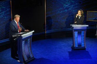 analise:-em-debate-equilibrado,-trump-e-kamala-conseguiram-se-conter