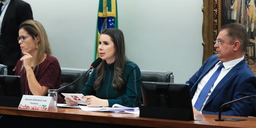 ccj-adia-discussao-da-anistia-de-golpistas-para-depois-das-eleicoes