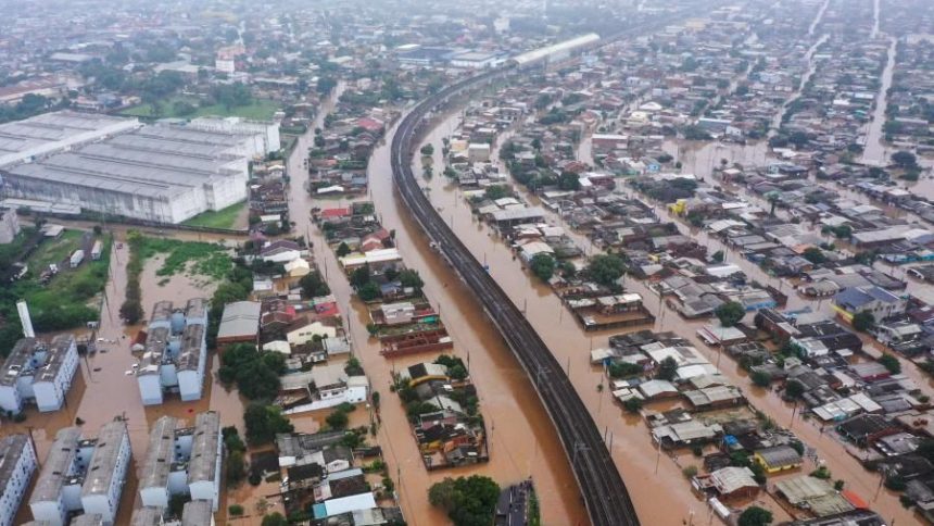 apos-enchentes-no-rs,-moradores-de-sao-leopoldo-relatam-diarreia,-vomito-e-nauseas-apos-beberem-agua