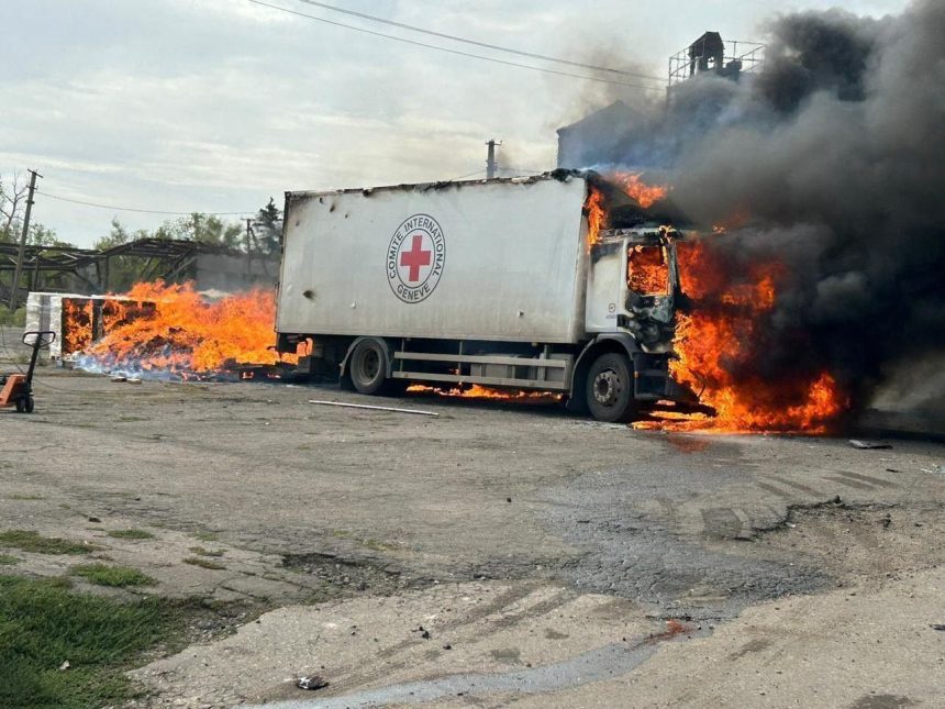 bombardeio-russo-mata-tres-funcionarios-da-cruz-vermelha-no-leste-da-ucrania