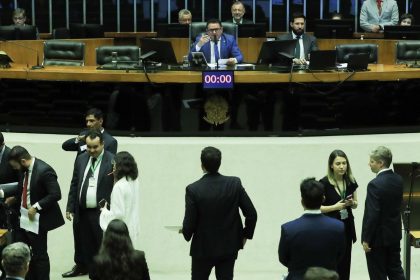 camara-aprova-flexibilizacao-de-regras-de-licitacao-em-caso-calamidade