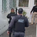 policiais-penais-sao-presos-por-facilitarem-saidas-de-presos-na-bahia