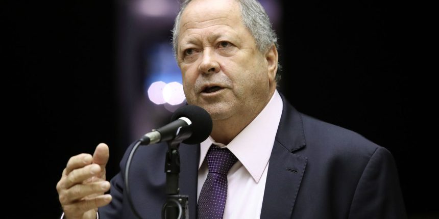 ccj-da-camara-analisa-recurso-de-chiquinho-brazao-contra-cassacao