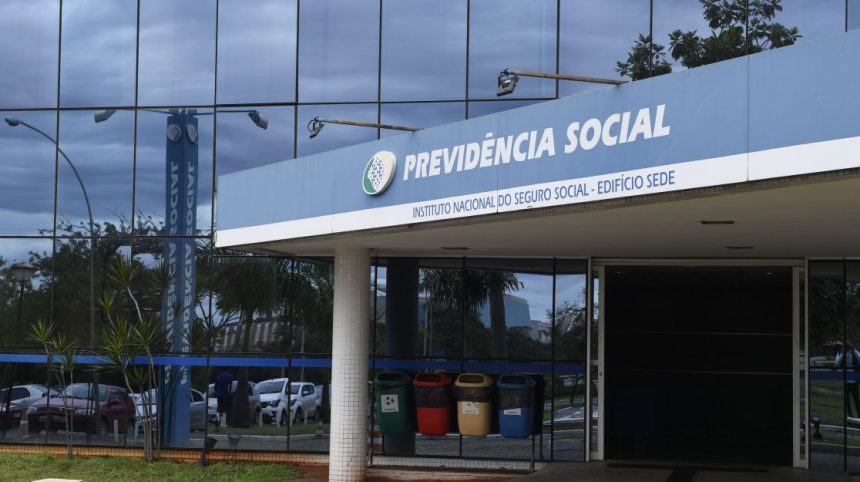 servidores-do-inss-vendiam-senhas-por-r$-25,-diz-delegado-da-pf