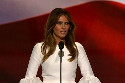 melania-trump-diz-que-“o-historico-fala-por-si”-sobre-candidatura-de-kamala-harris