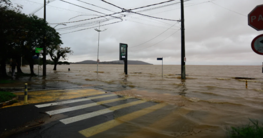 apesar-de-chuvas-intensas,-guaiba-nao-deve-atingir-cota-de-transbordamento-no-rs