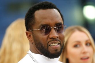 sean-“diddy”-combs-quer-testemunhar-no-proprio-julgamento,-diz-advogado 