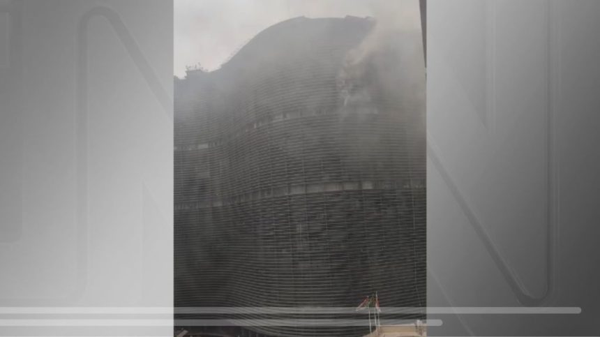 incendio-atinge-o-copan,-famoso-edificio-do-centro-de-sp