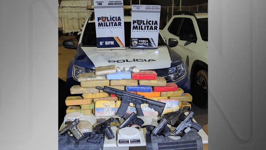 policia-apreende-fuzil,-seis-pistolas,-dois-coletes-e-34-tabletes-de-drogas-em-mt