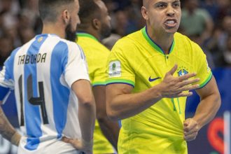 selecao-brasileira-conquista-o-hexa-da-copa-do-mundo-de-futsal