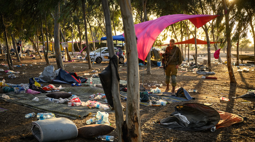 familias-de-vitimas-do-hamas-fazem-ato-pela-memoria-de-mortos-em-festival