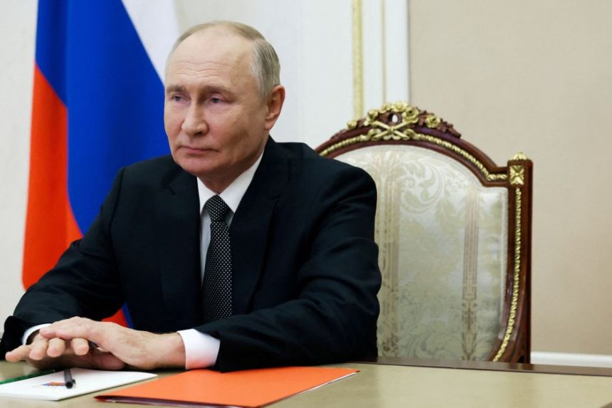 putin-discutira-situacao-do-oriente-medio-com-presidente-do-ira,-diz-midia-estatal