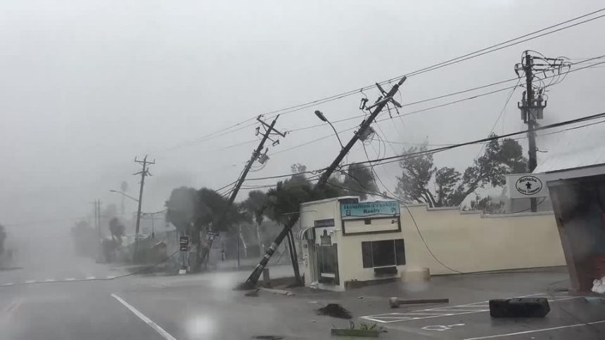 inundacoes-ultrapassam-um-metro-de-altura-na-ilha-sanibel,-na-florida