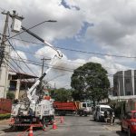 enel:-clientes-sem-energia-em-sao-paulo-equivalem-a-11%-do-total