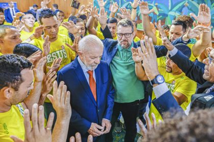 lula-sanciona-leis-que-reconhecem-gospel,-grafite-e-anisio-teixeira