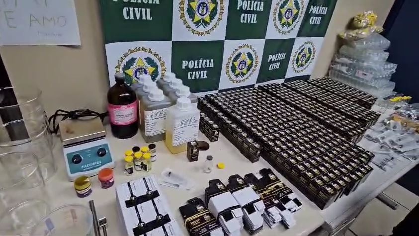 rj:-policia-apreende-estoque-de-r$-50-mil-em-fabrica-clandestina-de-anabolizantes